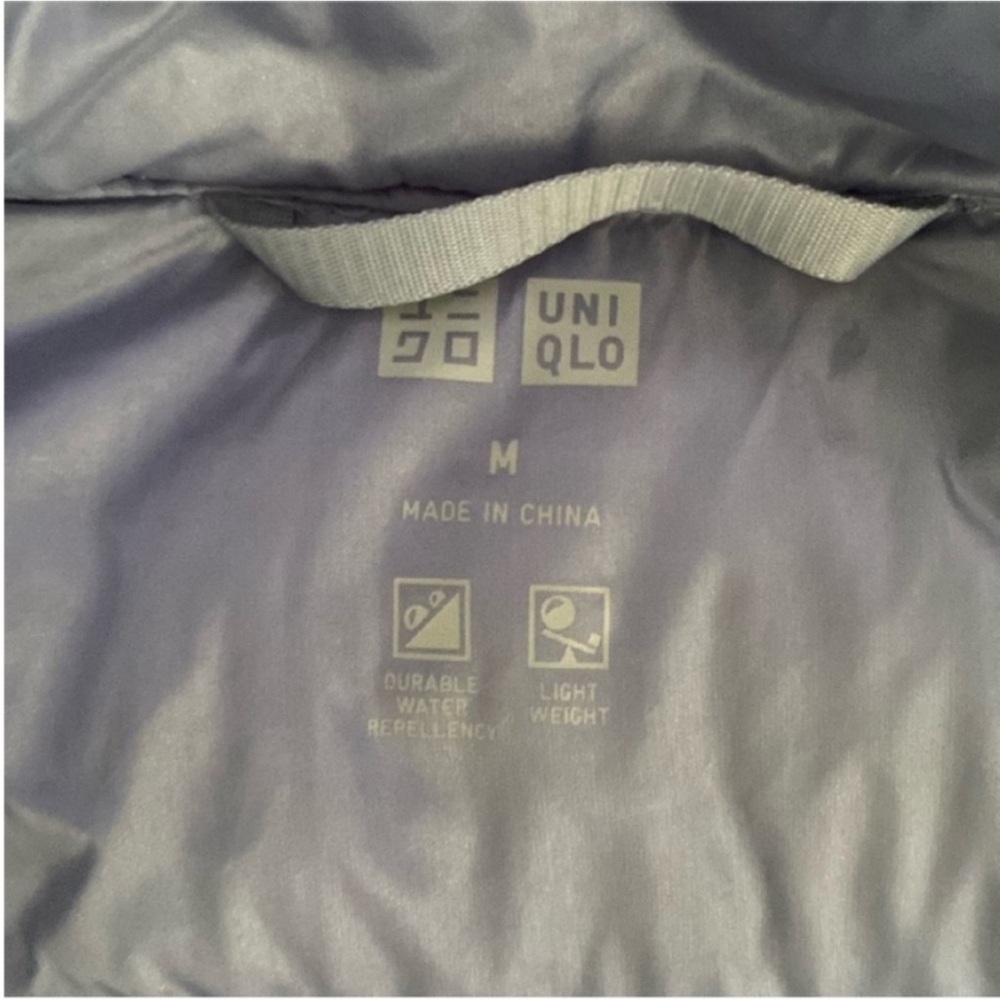 Uniqlo Women’s Vest Puffer Ultra Light Down Vest Lavender Purple size Medium - Picture 7 of 7